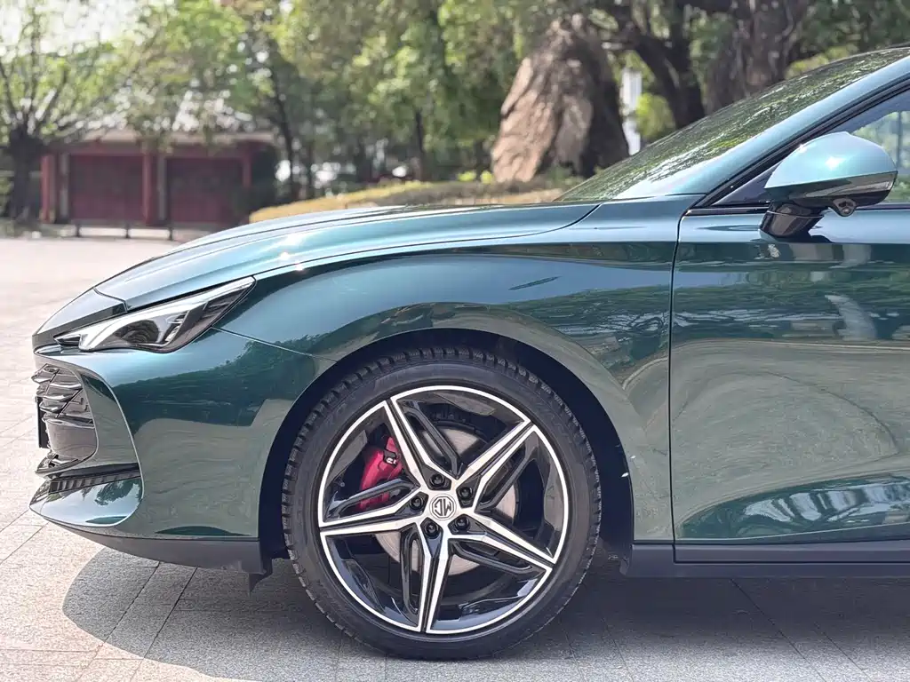 MG7 2025 2.0T Trophy+ Super Sports Edition купить на сайте DeffCars