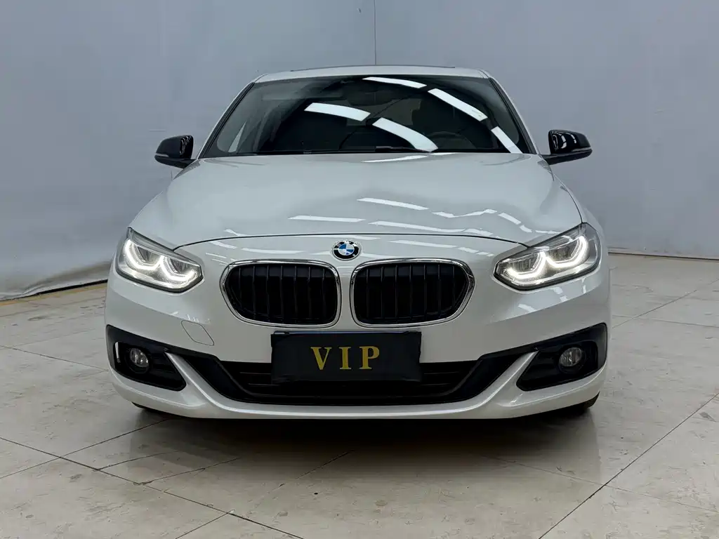 BMW 1 Series 2018 118i Sports купить на сайте DeffCars