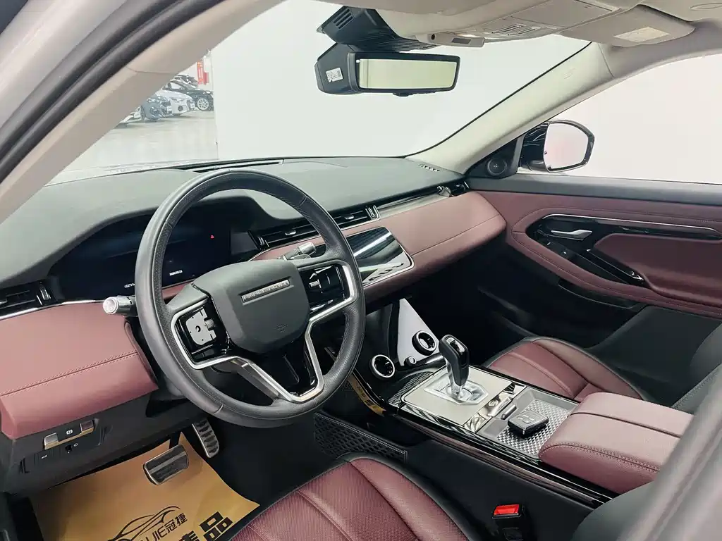 Range Rover Evoque 2022 facelift Evoque L 249PS R-Dynamic Deluxe Edition купить на сайте DeffCars