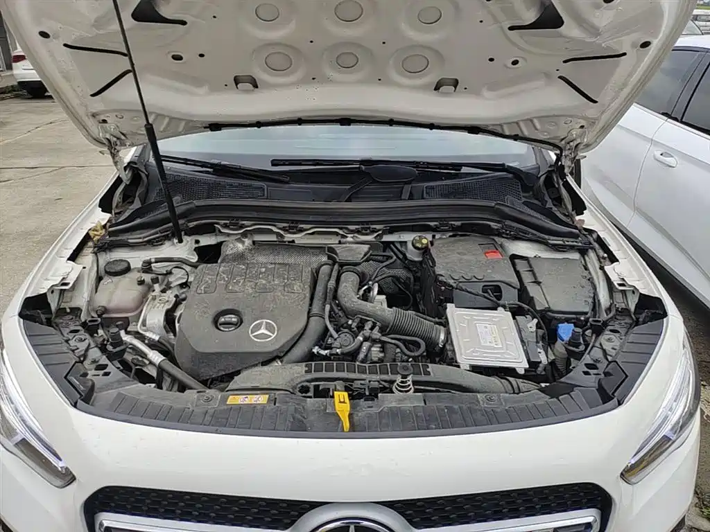 Mercedes-Benz GLA 2023 GLA 200 купить на сайте DeffCars