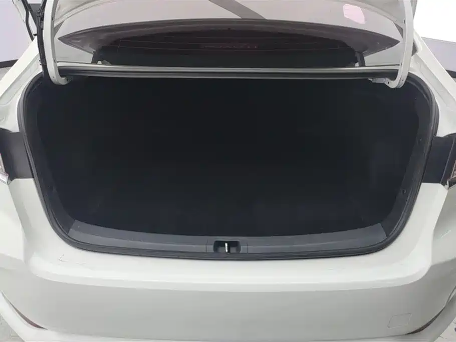 Corolla 2019 1.2T S-CVT GL Pioneer Edition купить на сайте DeffCars