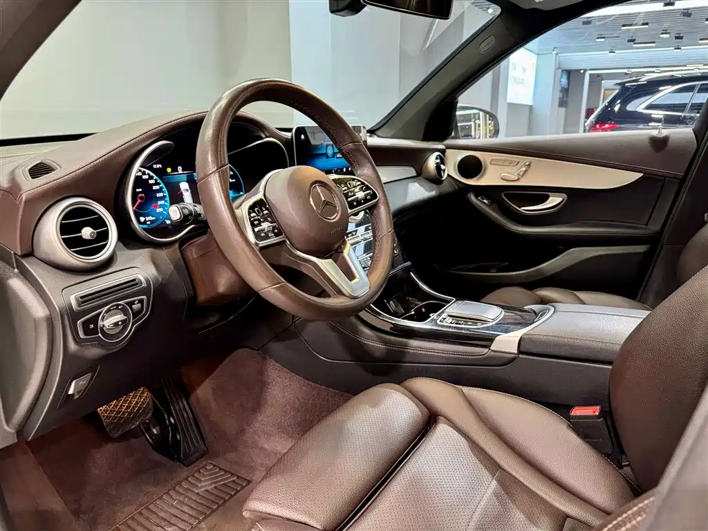 Mercedes-Benz GLC 2021 GLC 260 L 4MATIC Dynamic купить на сайте DeffCars