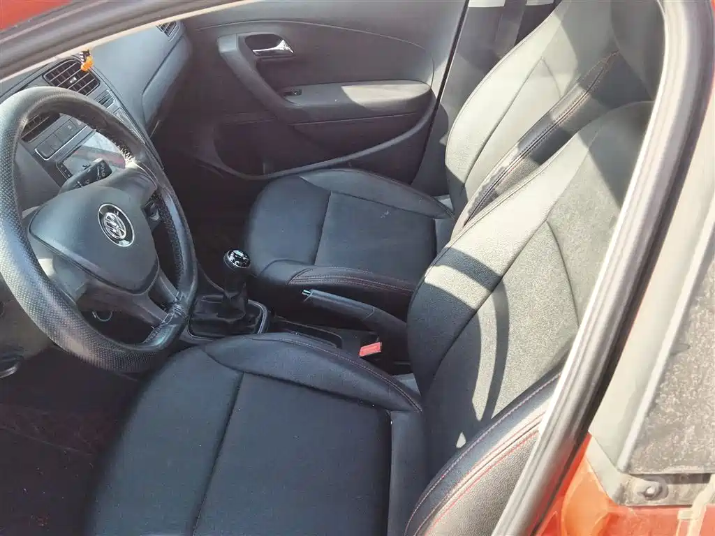 Polo 2016 1.4L manual fashion model купить на сайте DeffCars
