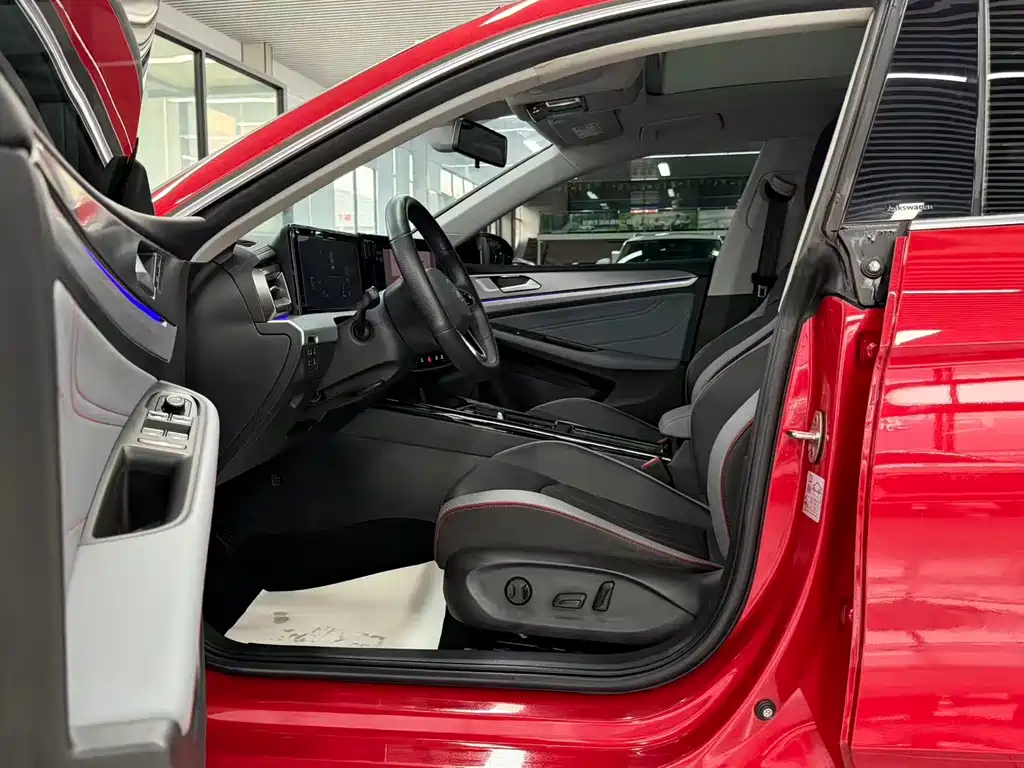 Lingdu 2022 Lingdu L 280TSI DSG Hot Edition купить на сайте DeffCars