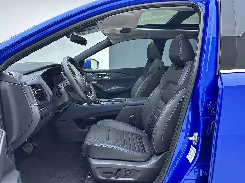 Qashqai 2023 1.3T CVT Pilot Edition купить на сайте DeffCars