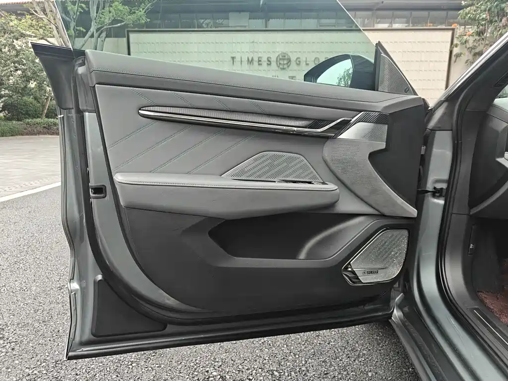 JiKrypton 001 2021 model super long battery life single motor WE version купить на сайте DeffCars