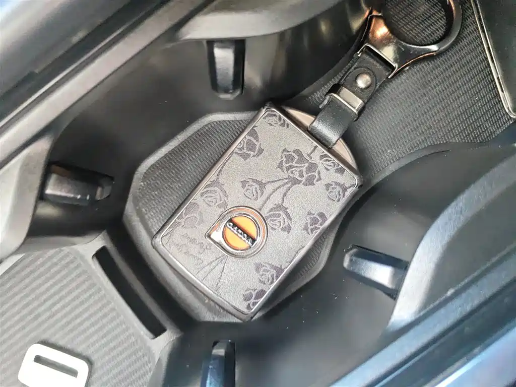 Volvo S90 2021 B5 Zhiyuan Luxury Edition купить на сайте DeffCars