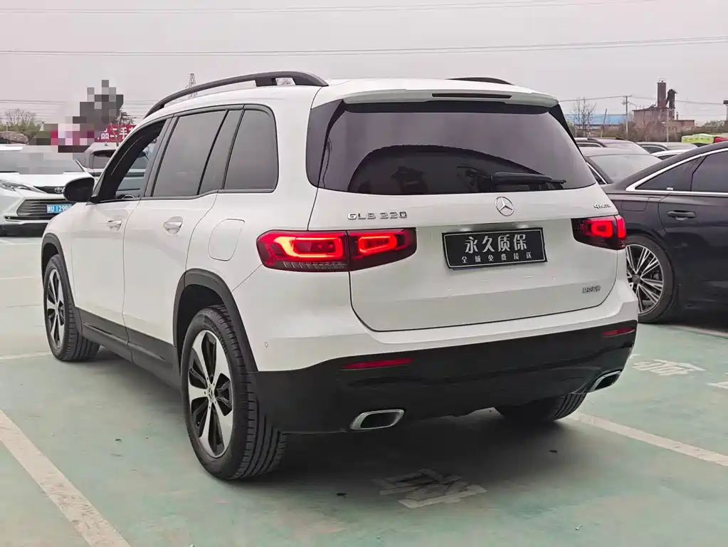 Mercedes-Benz GLB 2022 GLB 220 4MATIC купить на сайте DeffCars