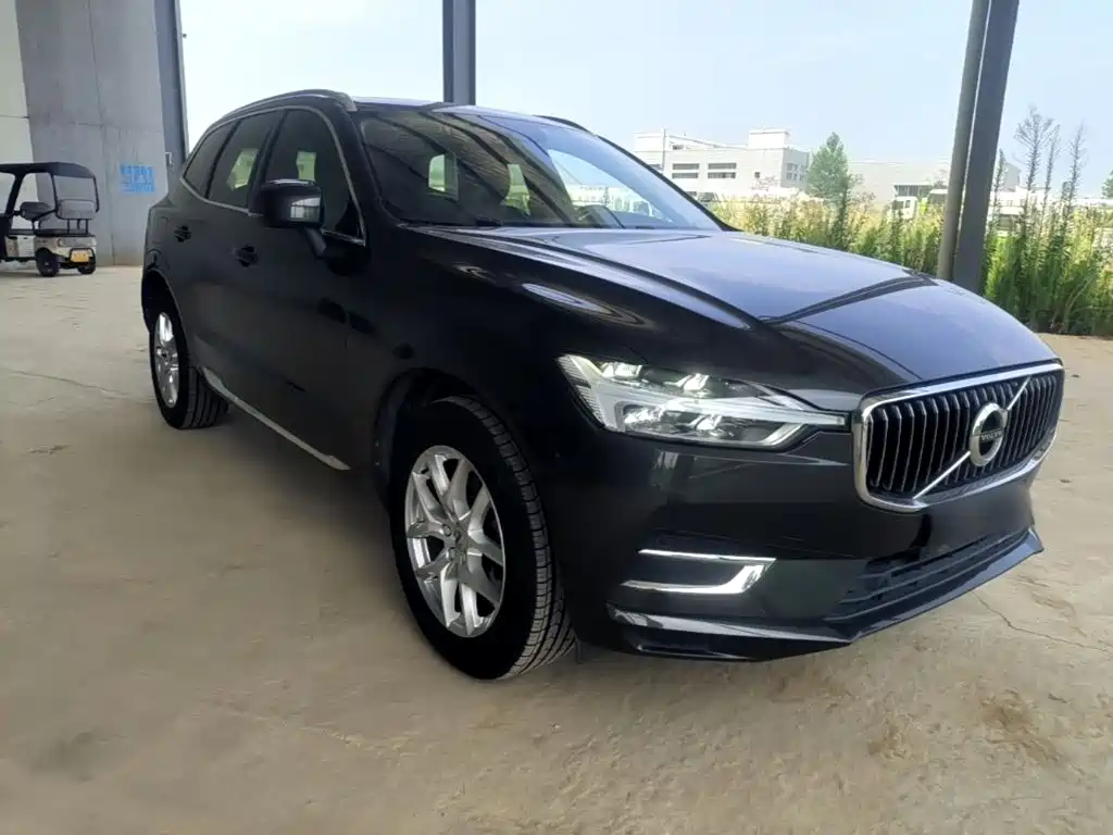 Volvo XC60 2019 T5 4WD Zhiyi Edition National VI купить на сайте DeffCars