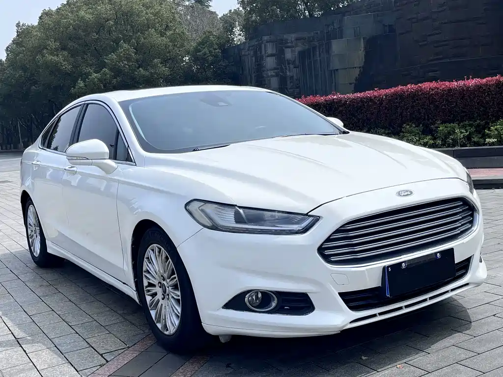 Mondeo 2013 2.0L GTDi200 Fashion Model купить на сайте DeffCars