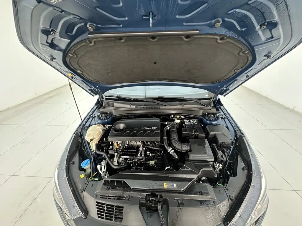 Elantra 2021 240TGDi DCT LUX Premium Edition купить на сайте DeffCars