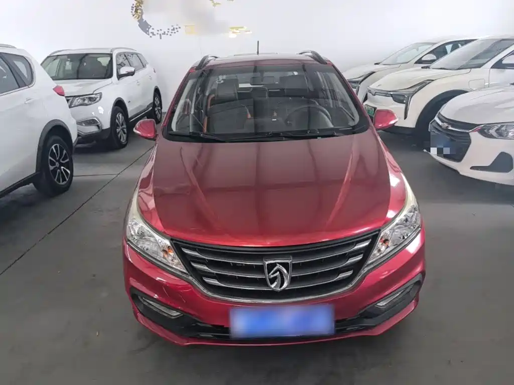 Baojun 310 2016 1.2L manual luxury model купить на сайте DeffCars