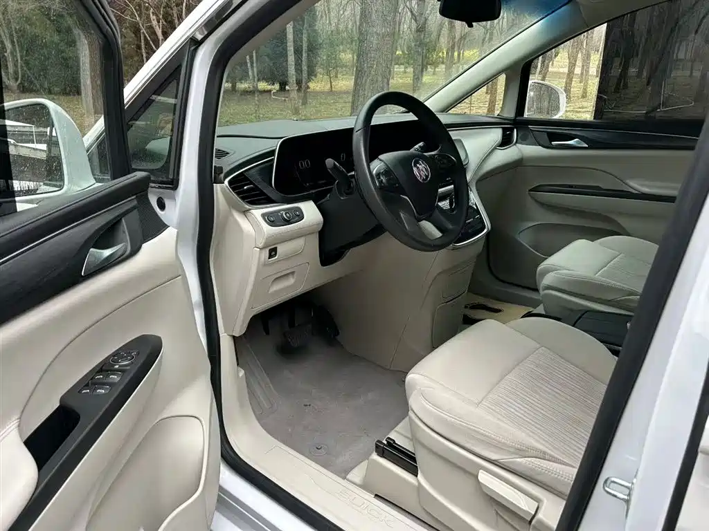 Buick GL8 2022 ES Lu Zun 653T luxury model купить на сайте DeffCars