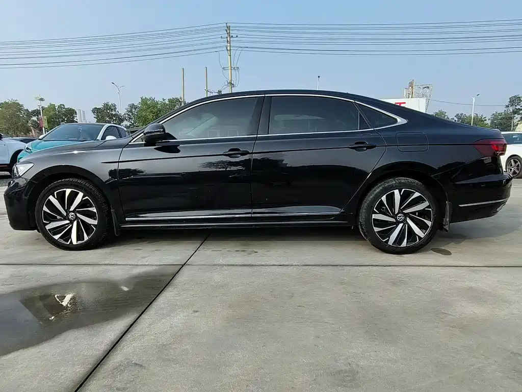 Passat 2022 330TSI Star Elite Edition купить на сайте DeffCars