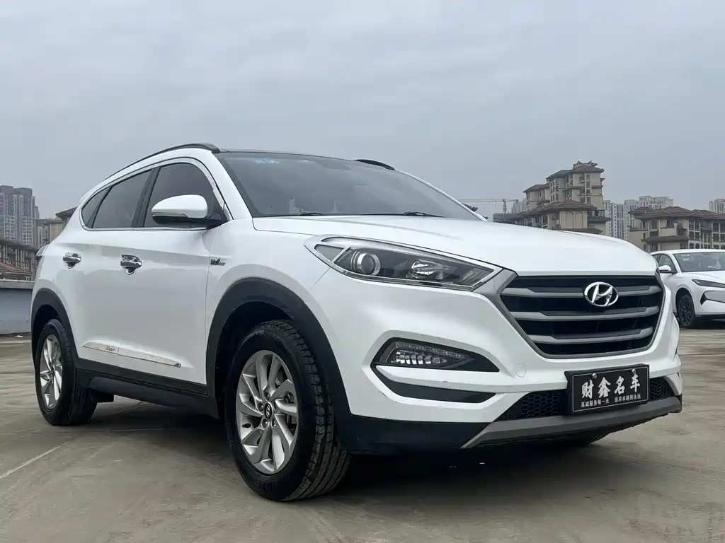 Tucson 2015 1.6T dual-clutch two-wheel drive intelligent model купить на сайте DeffCars