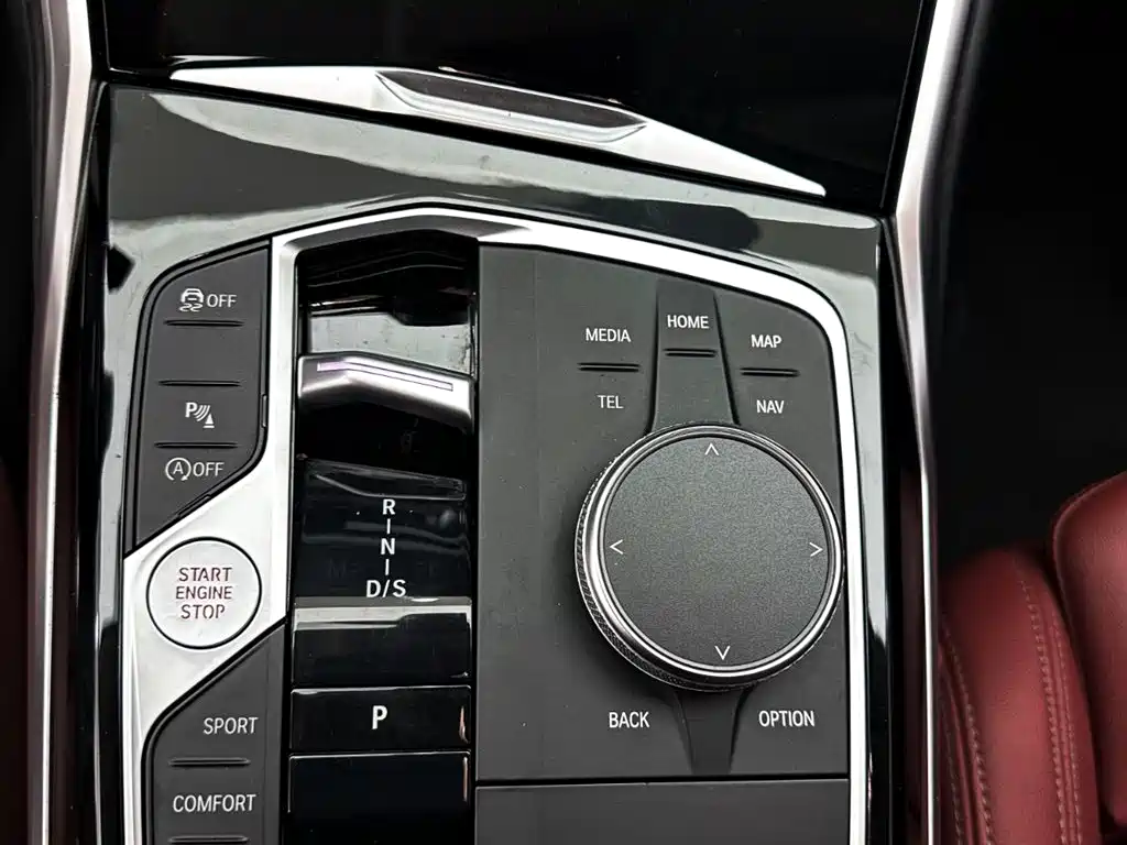 BMW 3 Series 2023 320Li M Sports Package купить на сайте DeffCars