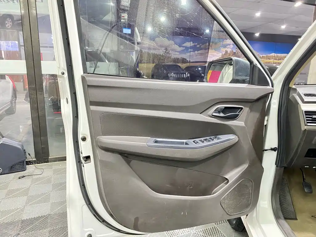Wuling Hongguang 2019 1.5L S Standard National VI LAR купить на сайте DeffCars