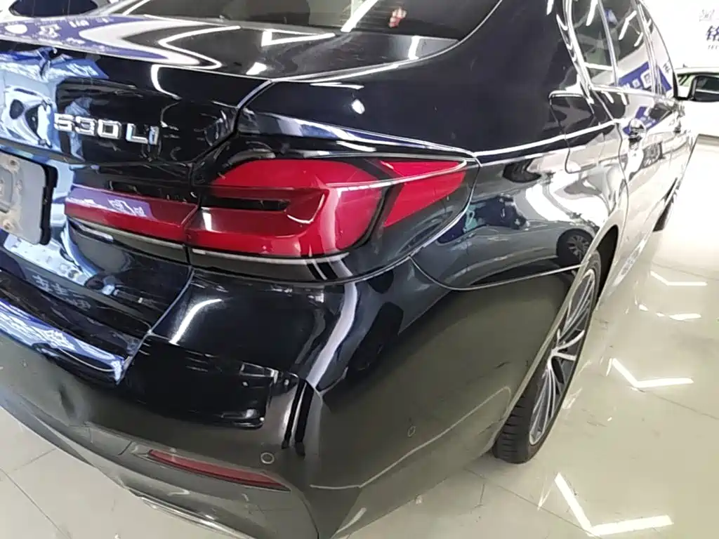 BMW 5 Series 2022 facelift 530Li leading M sports package купить на сайте DeffCars