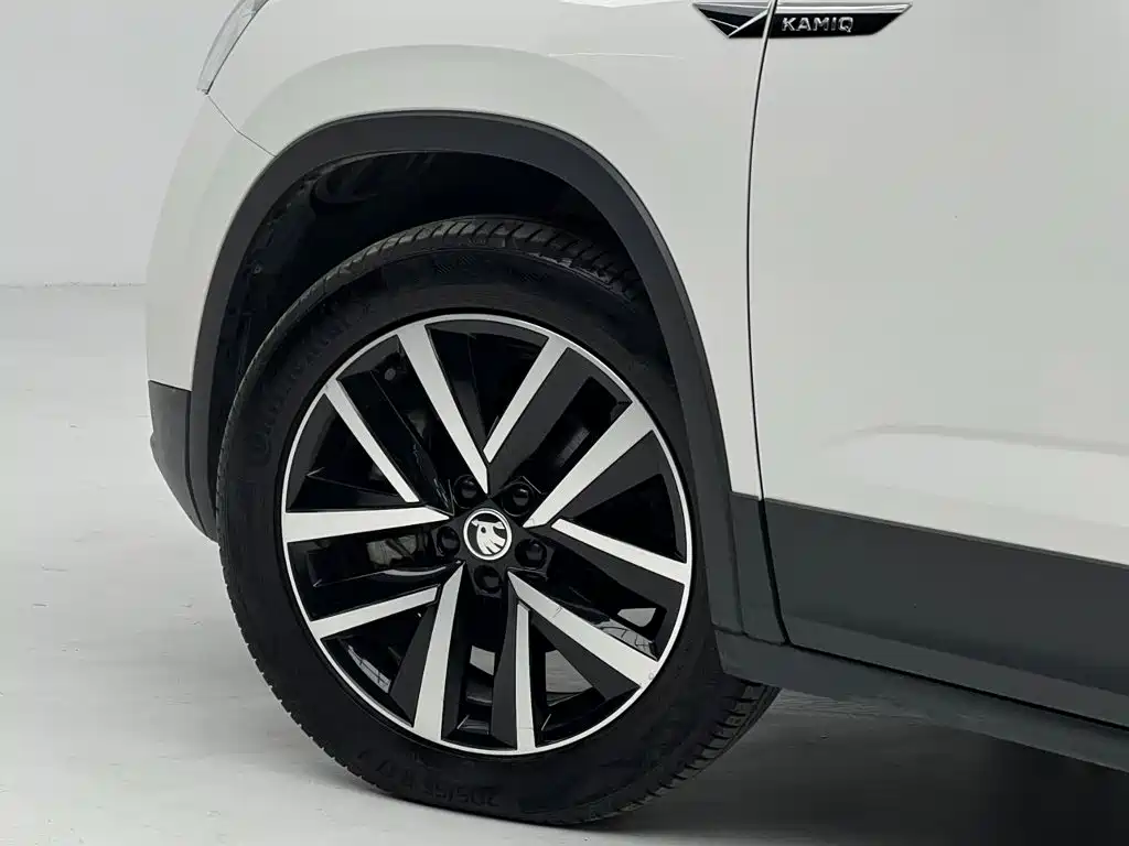 Kamiq 2020 1.5L Automatic Comfort Edition купить на сайте DeffCars