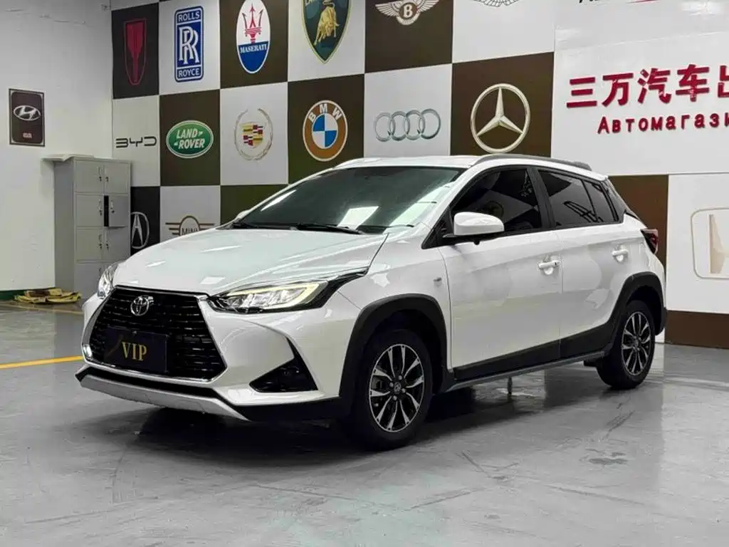 YARiS L Zhixuan 2022 Zhixuan X 1.5L CVT luxury PLUS version купить на сайте DeffCars