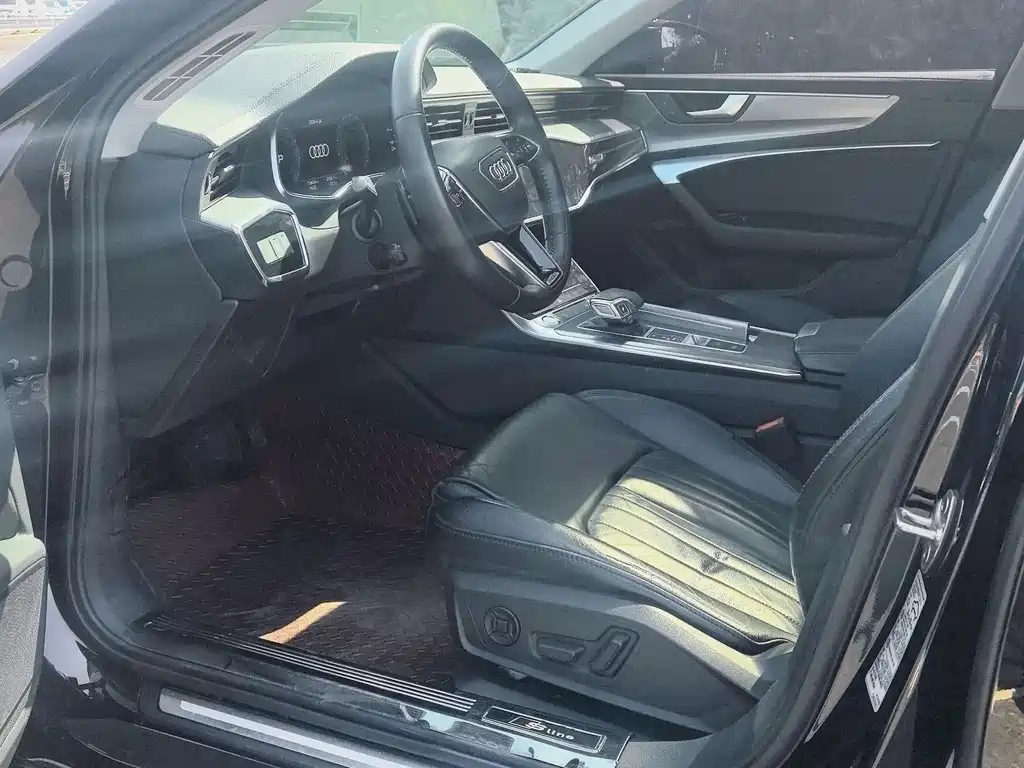 Audi A6L 2019 40 TFSI luxury and elegant model купить на сайте DeffCars