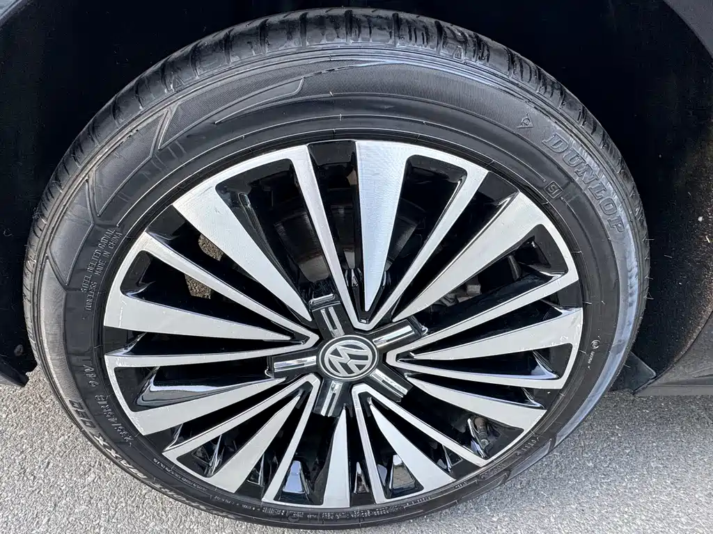 Passat 2020 330TSI Luxury Edition National V купить на сайте DeffCars