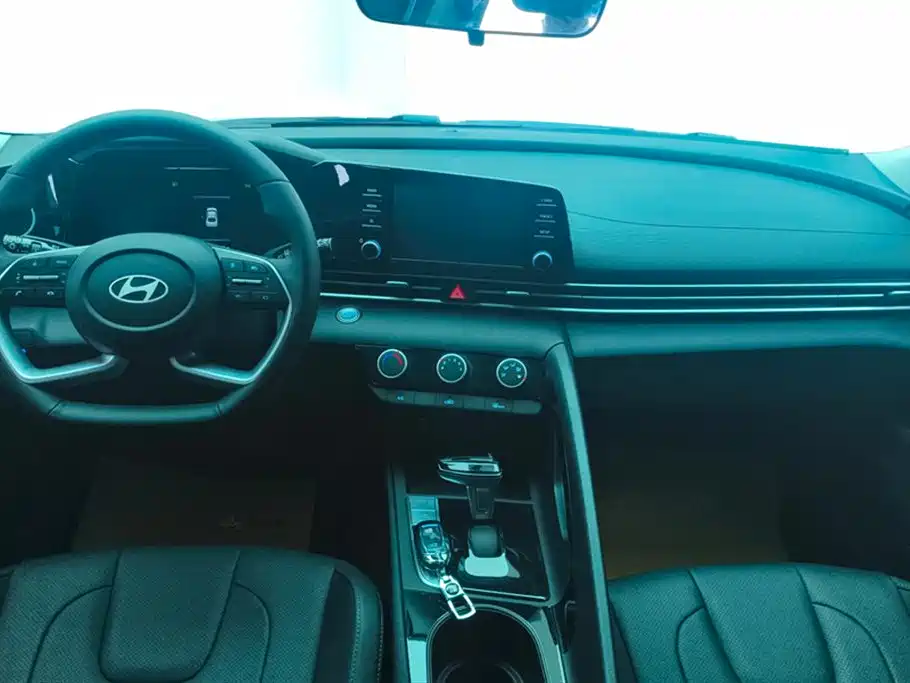 Elantra 2023 1.5L CVT GLX Elite Edition купить на сайте DeffCars