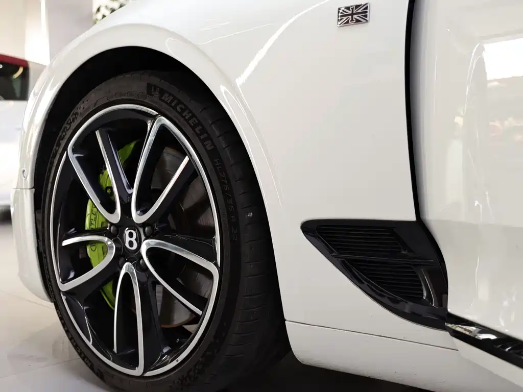 Continental 2020 4.0T GT V8 купить на сайте DeffCars