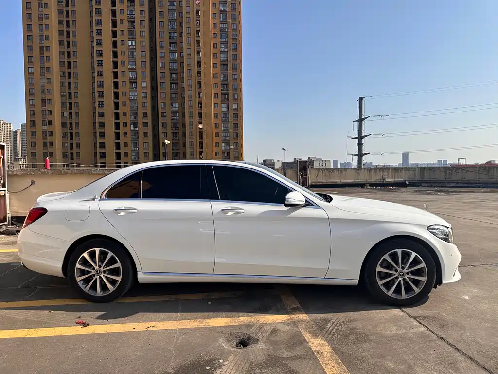 Mercedes-Benz C-Class 2020 C 260 L Sports Edition купить на сайте DeffCars