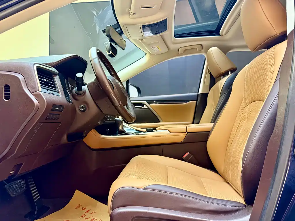 Lexus RX 2016 300 two-wheel drive comfort version National V купить на сайте DeffCars