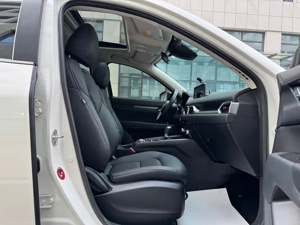 Mazda CX-5 2022 2.0L automatic two-wheel drive smart model купить на сайте DeffCars