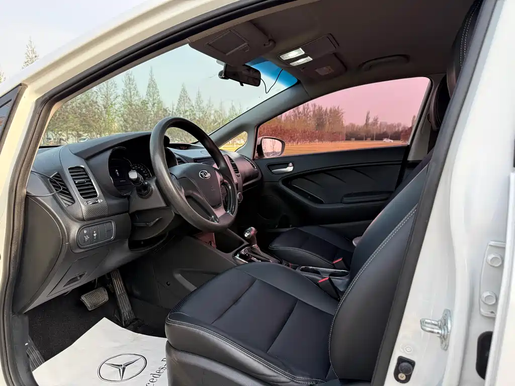 Kia K3 2016 1.6L automatic GL купить на сайте DeffCars