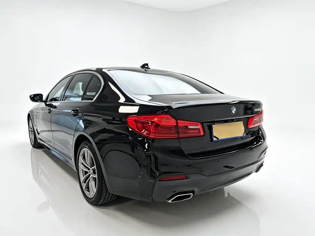 BMW 5 Series 2020 525Li M Sports Package купить на сайте DeffCars