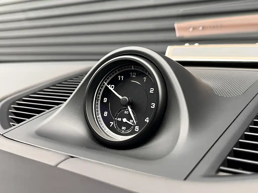 Macan 2022 Macan 2.0T купить на сайте DeffCars