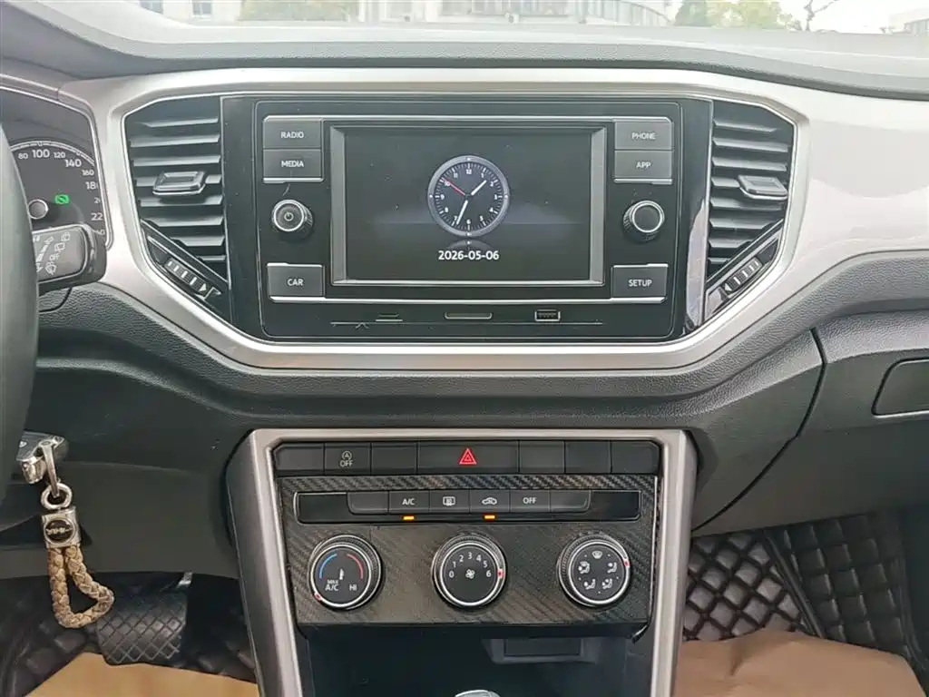 T-ROC 2020 280TSI DSG two-wheel drive elite model купить на сайте DeffCars