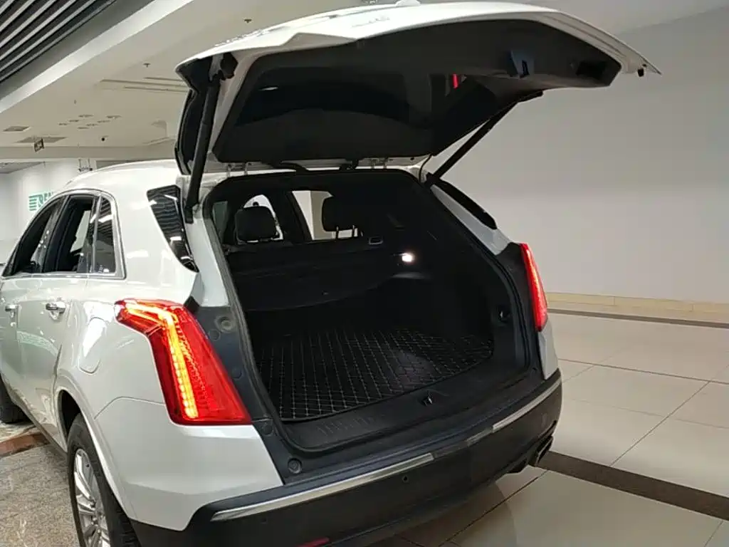 Cadillac XT5 2018 28E four-wheel drive technology купить на сайте DeffCars