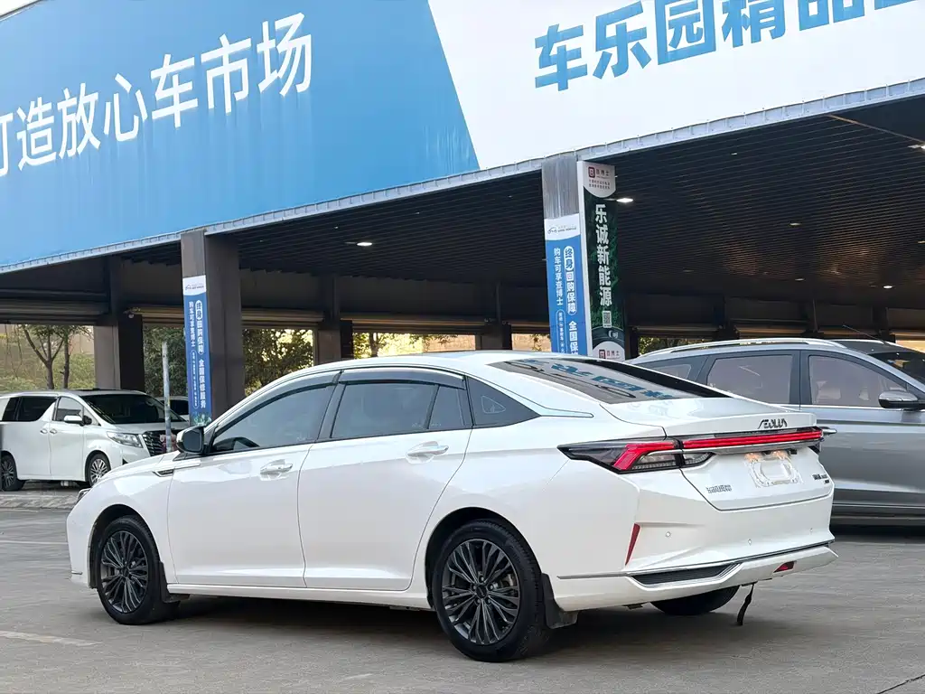 Yixuan MAX 2021 1.5T Super Hot Dad Edition купить на сайте DeffCars
