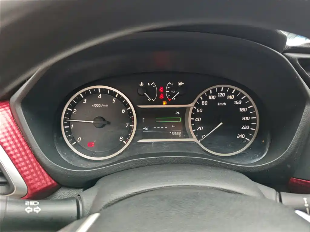 Bluebird 2019 1.6L manual cool version National VI купить на сайте DeffCars