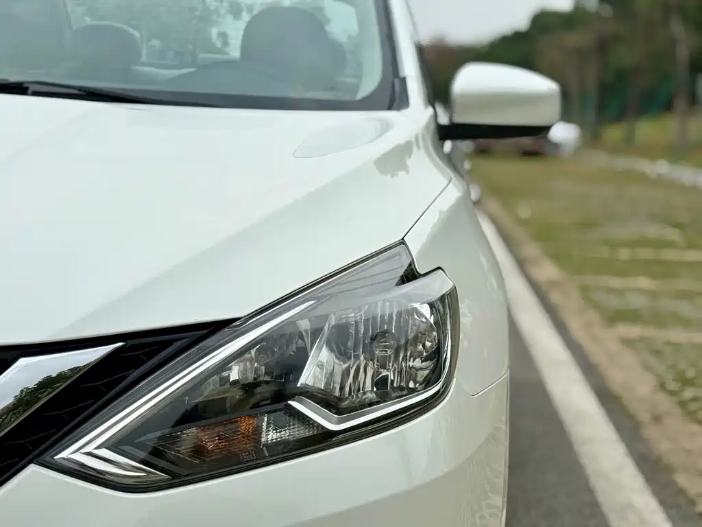 Sylphy 2018 1.6XE CVT Comfort Edition купить на сайте DeffCars