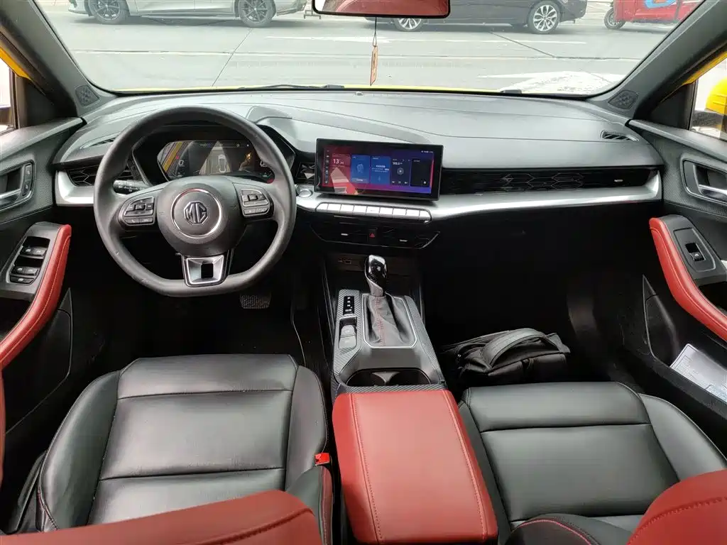 MG5 2021 facelift 180DVVT CVT Youth Deluxe Edition купить на сайте DeffCars