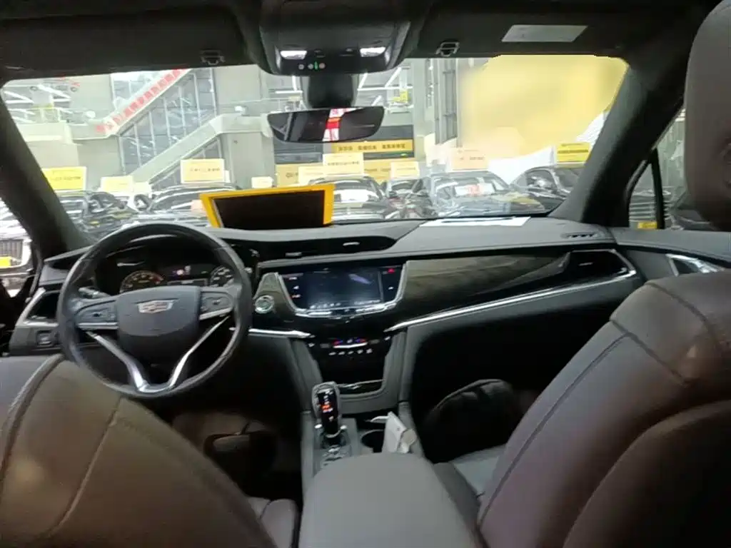 Cadillac XT6 2020 facelift 28T six-seat luxury model купить на сайте DeffCars