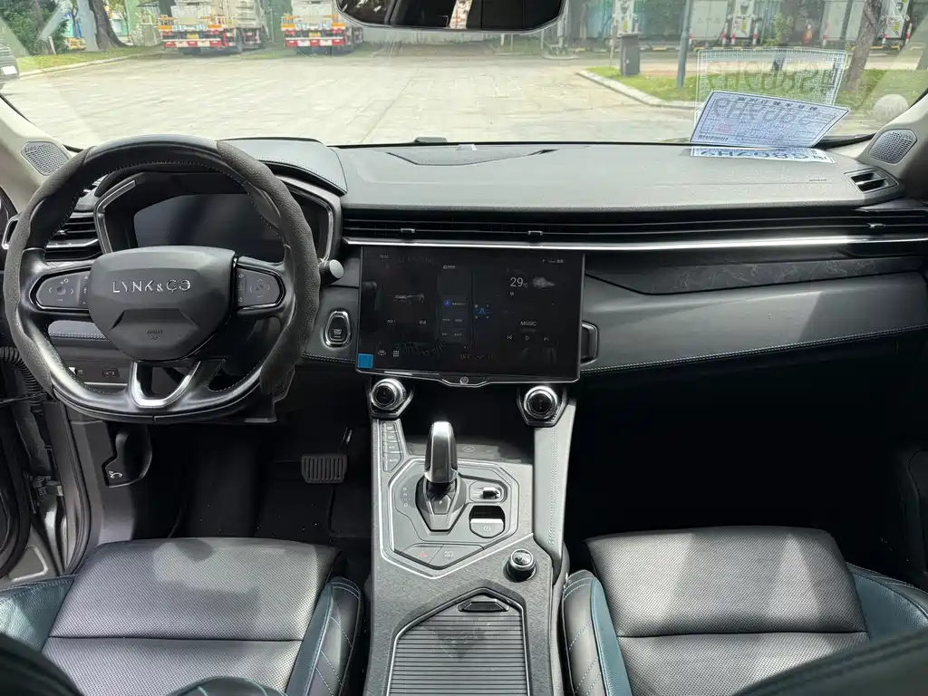 LINK CO 05 2020款 2.0TD 两驱耀Halo купить на сайте DeffCars