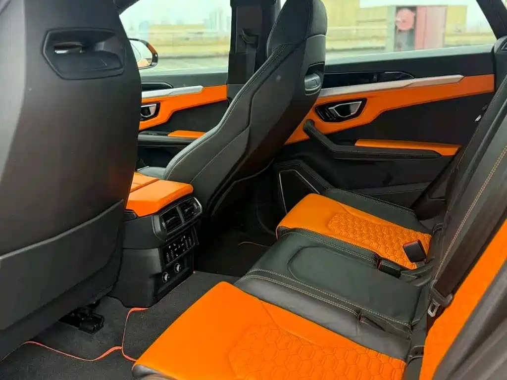 Urus 2021 4.0T V8 купить на сайте DeffCars