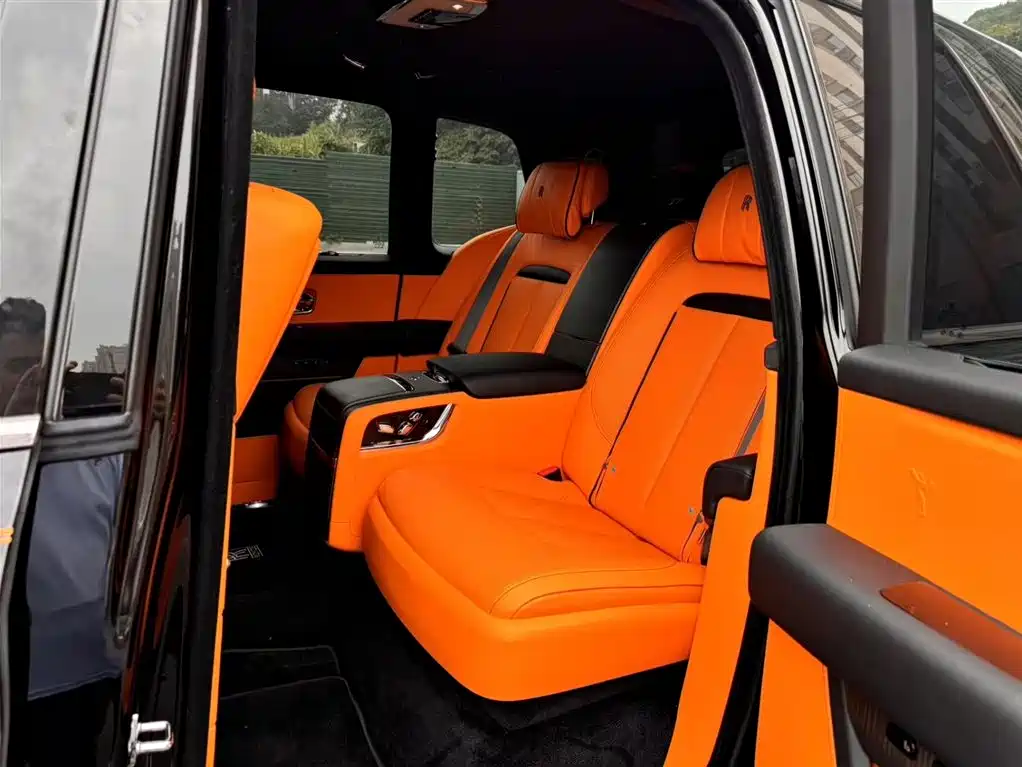 Cullinan 2024 four-seat version купить на сайте DeffCars