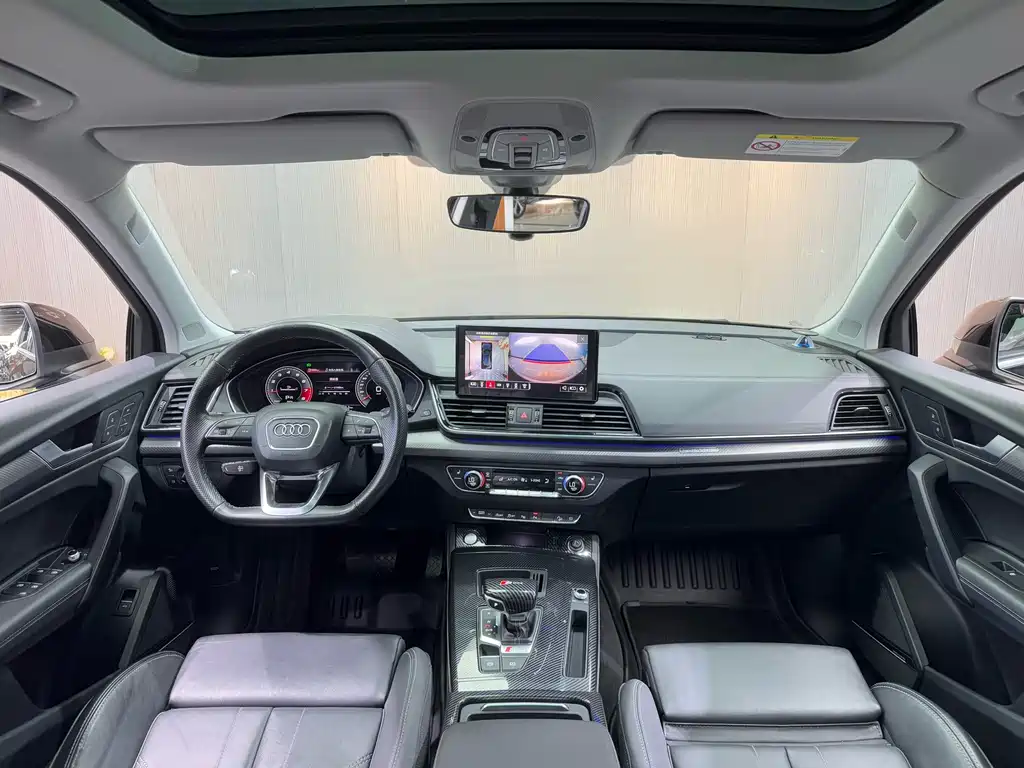 Audi Q5L 2021 45 TFSI luxury and dynamic model купить на сайте DeffCars