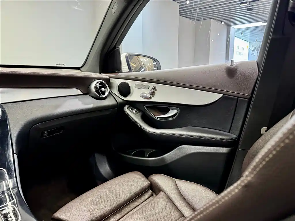 Mercedes-Benz GLC 2021 GLC 260 L 4MATIC Dynamic купить на сайте DeffCars