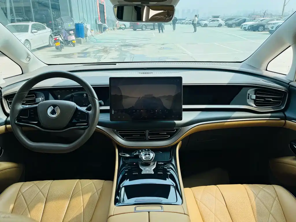 Denza D9 2022 DM-i 970 four-wheel drive flagship model купить на сайте DeffCars