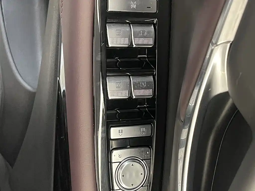 Trumpchi E9 2025 E9 Super Fast Charging Exclusive купить на сайте DeffCars
