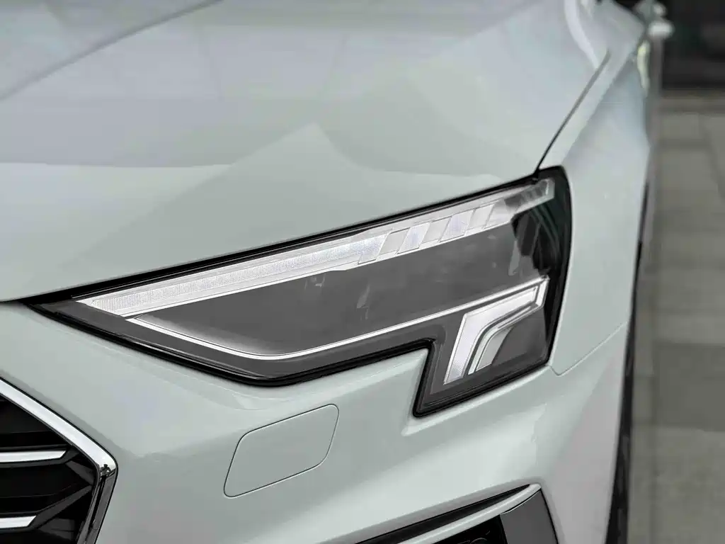 Audi A3 2023 facelift Sportback 35 TFSI stylish and sporty купить на сайте DeffCars
