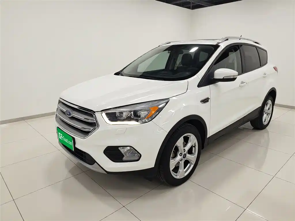 Escape 2018 EcoBoost 180 two-wheel drive luxury wing купить на сайте DeffCars